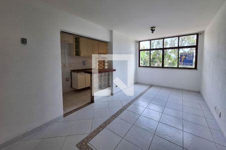 Sala de apartamento para alugar com 2 quartos, 80m² em Morro do Estado, Niterói