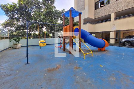 Apartamento para alugar com 80m², 2 quartos e 1 vagaÁrea comum - Playground