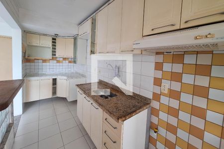 Apartamento para alugar com 80m², 2 quartos e 1 vagaCozinha