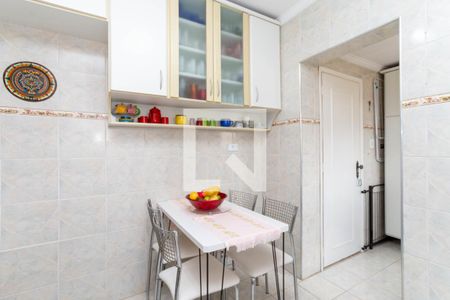 Apartamento para alugar com 64m², 2 quartos e 1 vagaCozinha
