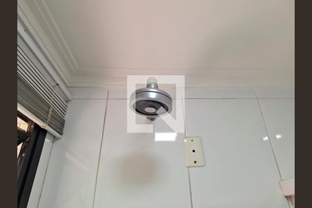 Apartamento à venda com 237m², 4 quartos e 3 vagas Apartamento à venda com 237m², 4 quartos e 3 vagasBanheiro Quarto 2