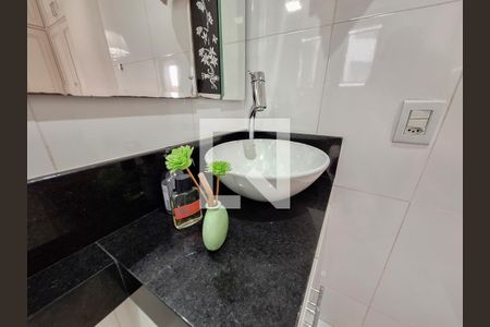 Apartamento à venda com 237m², 4 quartos e 3 vagas Apartamento à venda com 237m², 4 quartos e 3 vagasBanheiro Quarto 3