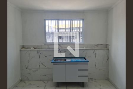 Cozinha  de kitnet/studio para alugar com 1 quarto, 35m² em Jardim Santa Mena, Guarulhos