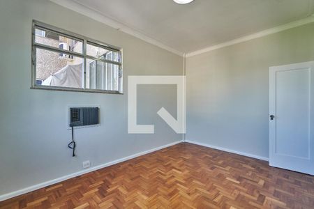 Quarto 1 de apartamento à venda com 3 quartos, 130m² em Tijuca, Rio de Janeiro