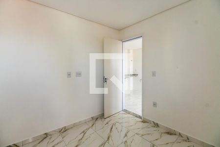 Quarto 1 de apartamento para alugar com 2 quartos, 45m² em Vila Carrao, São Paulo