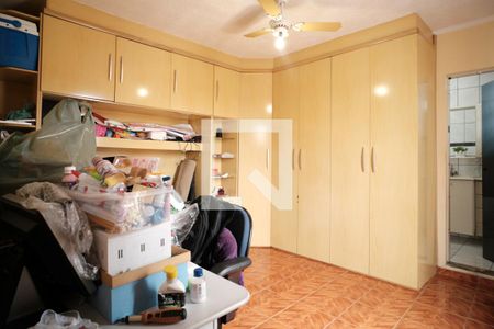 Casa à venda com 99m², 3 quartos e 1 vaga Casa à venda com 99m², 3 quartos e 1 vagaSuíte