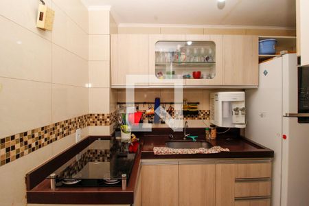 Cozinha de apartamento à venda com 3 quartos, 80m² em Santo Antônio, Belo Horizonte