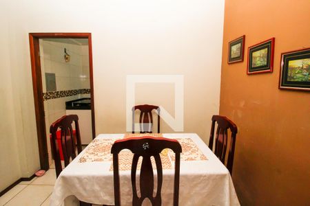 Apartamento à venda com 80m², 3 quartos e 1 vaga Apartamento à venda com 80m², 3 quartos e 1 vagaSala de Jantar