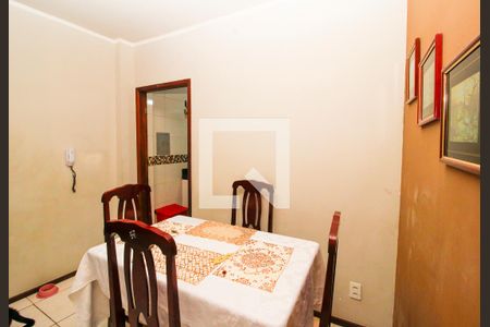 Apartamento à venda com 80m², 3 quartos e 1 vaga Apartamento à venda com 80m², 3 quartos e 1 vagaSala de Jantar