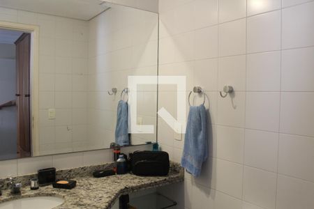 Banheiro do Quarto 1 de apartamento à venda com 4 quartos, 202m² em Perdizes, São Paulo