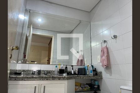 Apartamento à venda com 238m², 4 quartos e 4 vagasBanheiro - Quarto