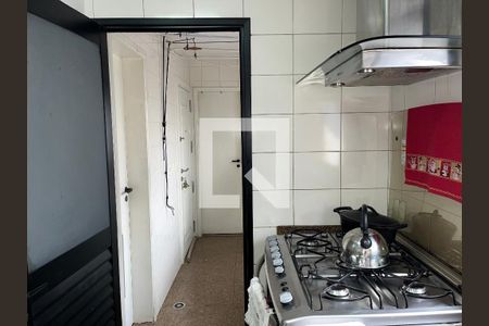 Apartamento à venda com 238m², 4 quartos e 4 vagasCozinha