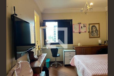 Apartamento à venda com 238m², 4 quartos e 4 vagasQuarto 2