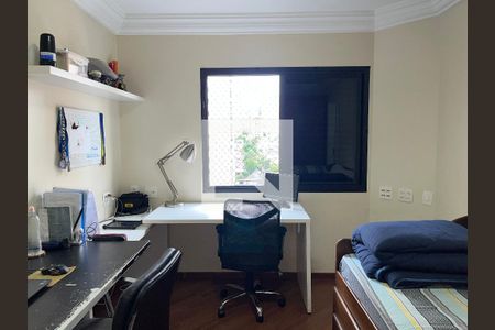 Apartamento à venda com 238m², 4 quartos e 4 vagasQuarto