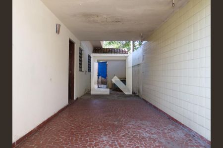 Casa à venda com 200m², 2 quartos e 2 vagasGaragem