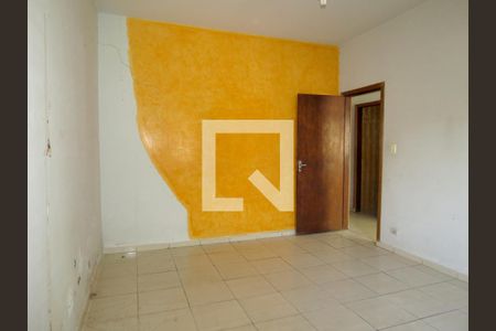 Quarto 1 de casa à venda com 2 quartos, 200m² em Jardim Monjolo, São Paulo