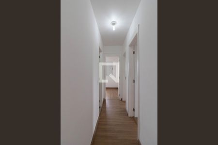 Apartamento à venda com 55m², 3 quartos e 1 vaga Apartamento à venda com 55m², 3 quartos e 1 vagaCorredor