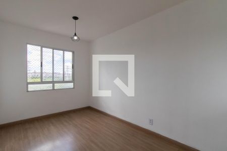 Apartamento à venda com 55m², 3 quartos e 1 vaga Apartamento à venda com 55m², 3 quartos e 1 vagaSala