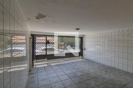 Garagem de casa à venda com 3 quartos, 180m² em Jardim Monte Kemel, São Paulo