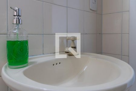 Banheiro de casa à venda com 3 quartos, 180m² em Jardim Monte Kemel, São Paulo