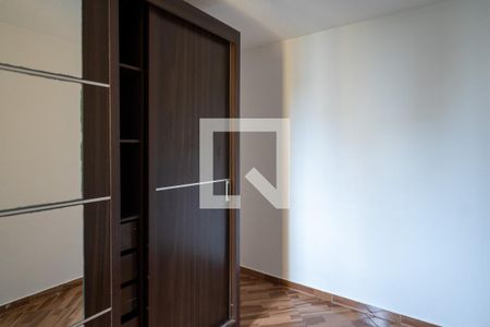 Quarto 2 de apartamento para alugar com 2 quartos, 49m² em Jardim Vergueiro (sacomã), São Paulo