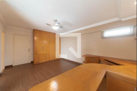 Apartamento à venda com 230m², 3 quartos e 2 vagasSuíte 2