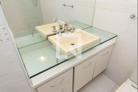 Apartamento à venda com 230m², 3 quartos e 2 vagasBanheiro da Suíte