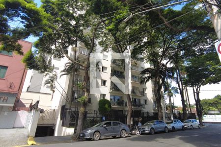 Apartamento à venda com 230m², 3 quartos e 2 vagasFachada