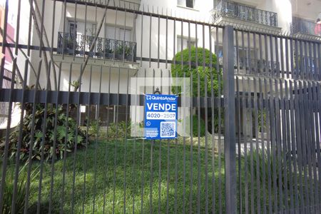 Apartamento à venda com 230m², 3 quartos e 2 vagasPlaquinha