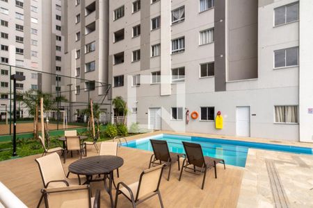 Apartamento para alugar com 37m², 2 quartos e sem vagaÁrea comum - Piscina