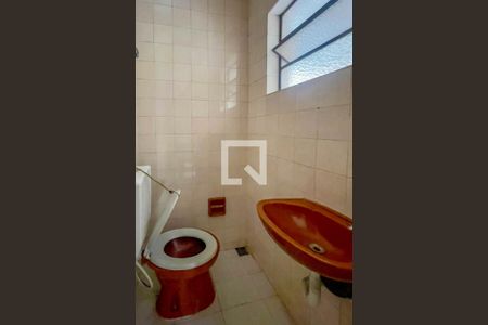 Lavabo de casa para alugar com 3 quartos, 120m² em Ouro Preto, Belo Horizonte