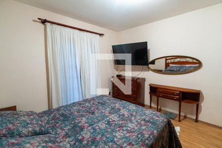 Suite de casa à venda com 3 quartos, 195m² em Chácara Inglesa, São Paulo