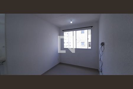 Sala de apartamento para alugar com 2 quartos, 42m² em Jardim Boa Vista (zona Oeste), Osasco