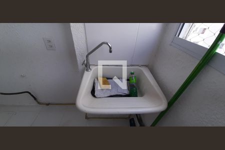 Apartamento para alugar com 42m², 2 quartos e sem vaga Apartamento para alugar com 42m², 2 quartos e sem vagaÁrea de Serviço