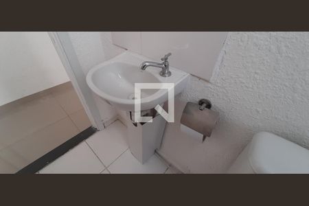 Apartamento para alugar com 42m², 2 quartos e sem vaga Apartamento para alugar com 42m², 2 quartos e sem vagaBanheiro