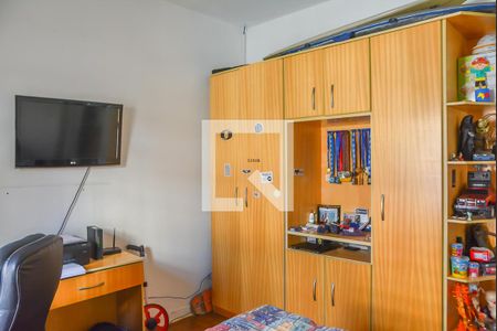 Casa à venda com 355m², 2 quartos e 2 vagas Casa à venda com 355m², 2 quartos e 2 vagasQuarto 2