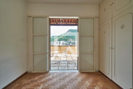 Apartamento à venda com 319m², 4 quartos e 1 vagaQuarto 3