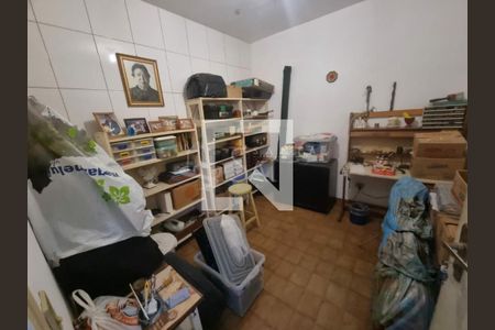 Casa à venda com 20m², 3 quartos e 6 vagas