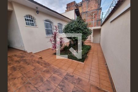 Casa à venda com 20m², 3 quartos e 6 vagas