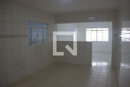 Cozinha de casa para alugar com 3 quartos, 188m² em Jardim Santo André, Sorocaba