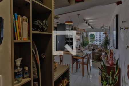Sala de apartamento para alugar com 2 quartos, 90m² em Floresta, Belo Horizonte