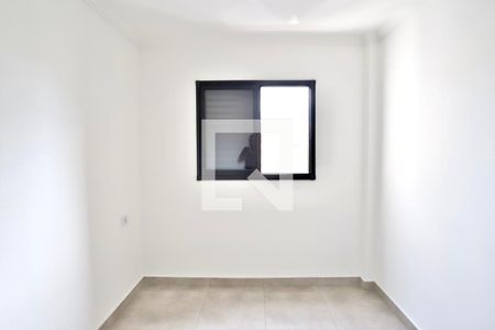 Quarto 1 de apartamento à venda com 2 quartos, 42m² em Vila Invernada, São Paulo