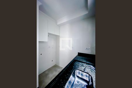 Cozinha de apartamento para alugar com 1 quarto, 30m² em Vila Invernada, São Paulo