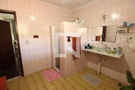 Banheiro da Suíte de apartamento para alugar com 3 quartos, 228m² em Praça Seca, Rio de Janeiro