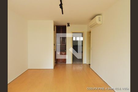 Detalhe Sala de apartamento à venda com 3 quartos, 100m² em Jardim Paulista, São Paulo