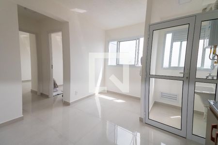 Sala/Cozinha de apartamento para alugar com 2 quartos, 35m² em Vila Tolstoi, São Paulo
