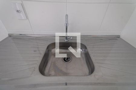 Sala/Cozinha de apartamento para alugar com 2 quartos, 35m² em Vila Tolstoi, São Paulo