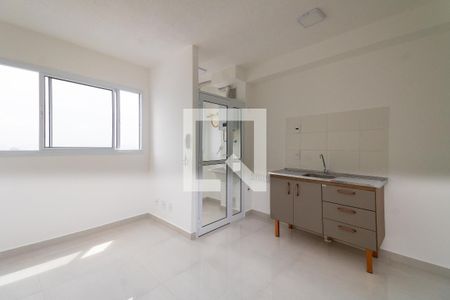 Sala/Cozinha de apartamento para alugar com 2 quartos, 35m² em Vila Tolstoi, São Paulo
