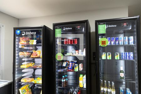 Apartamento à venda com 67m², 2 quartos e 2 vagasmercado