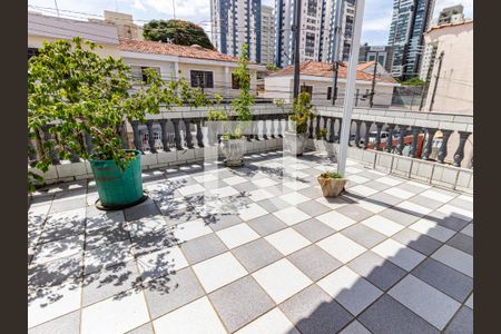 Sacada Quarto de casa à venda com 3 quartos, 184m² em Vila Invernada, São Paulo